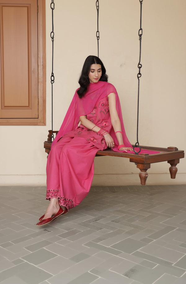 Candy Pink Outfit - LIBASENISA